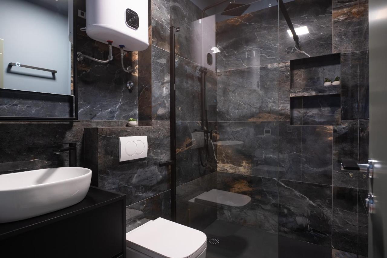 Studio & Rooms Torine Задар Екстериор снимка