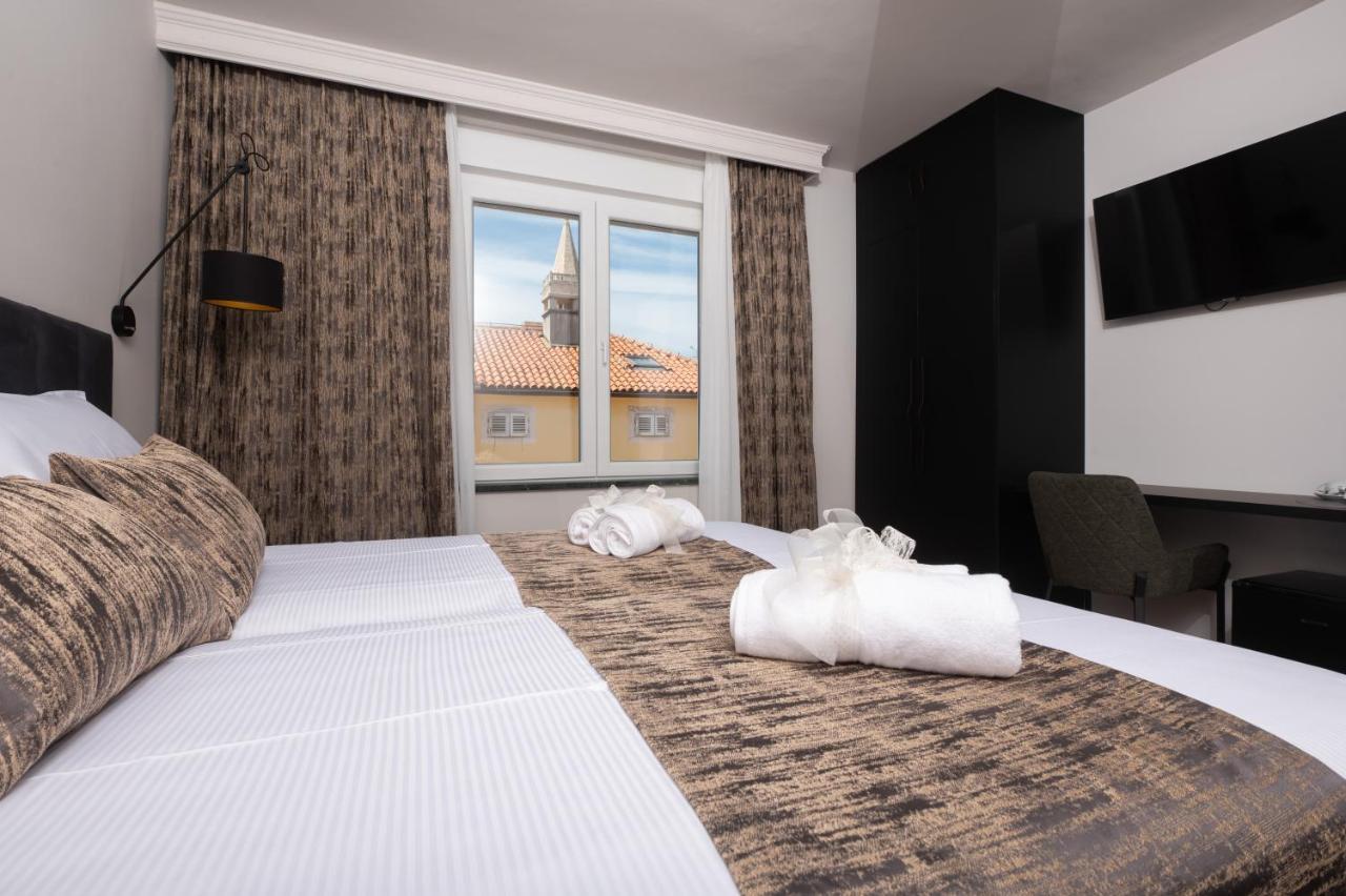Studio & Rooms Torine Задар Екстериор снимка